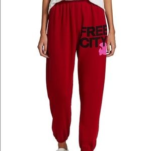 FREECITY Sweats